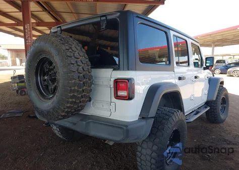 2020 Jeep Wrangler Unlimited Sport S 4X4 z USA, uszkodzony, nr VIN 1C4HJXDNXLW279733